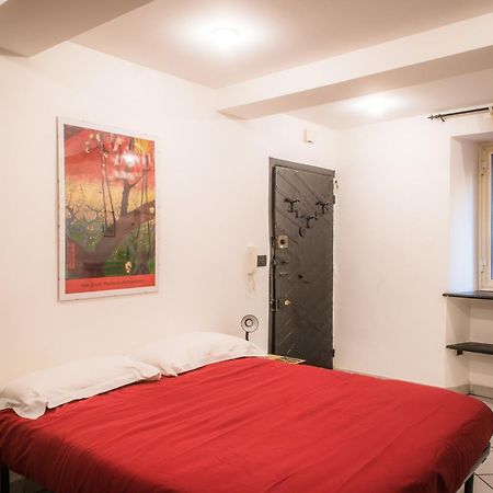 Free Parking - Appartamento In Centro Storico A Genova Exterior photo