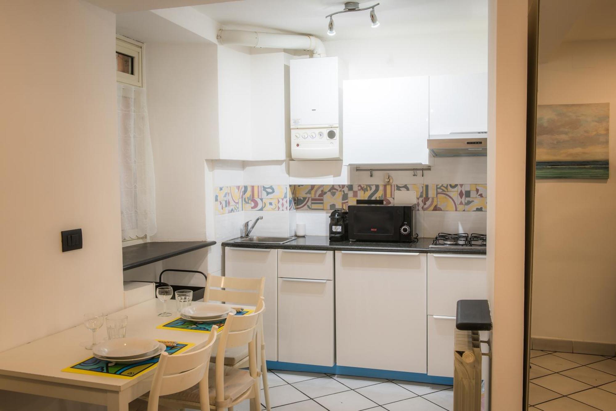 Free Parking - Appartamento In Centro Storico A Genova Exterior photo